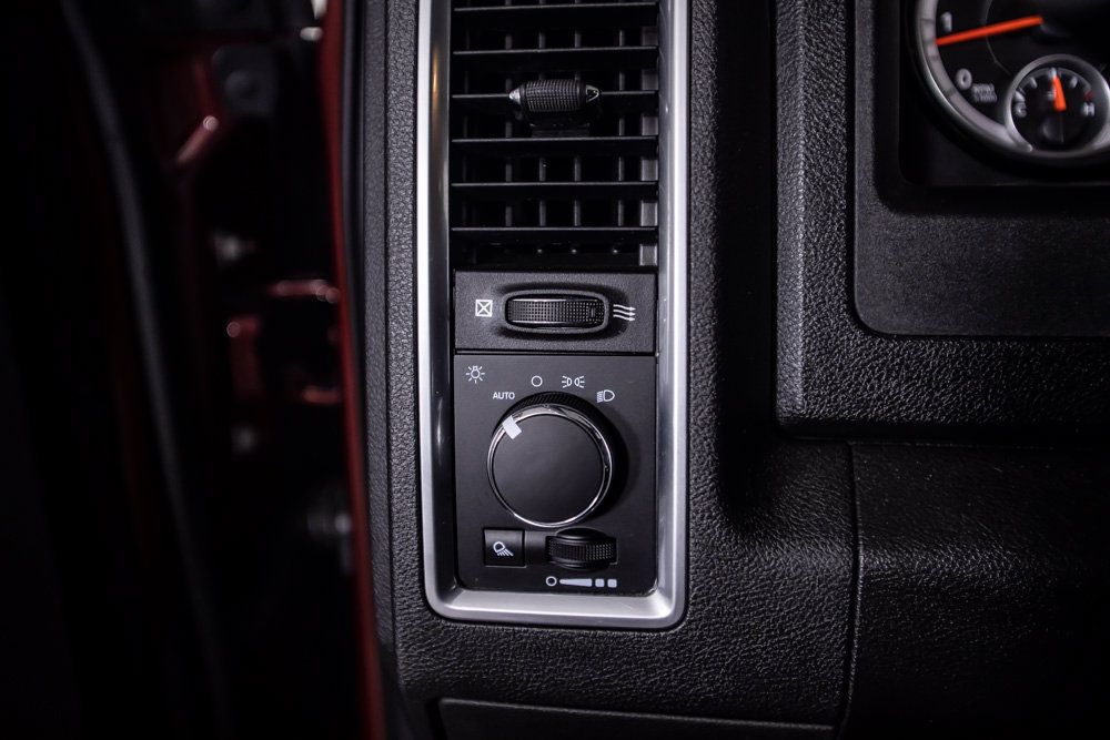 Used 2021 RAM 1500 Warlock RWD image 25