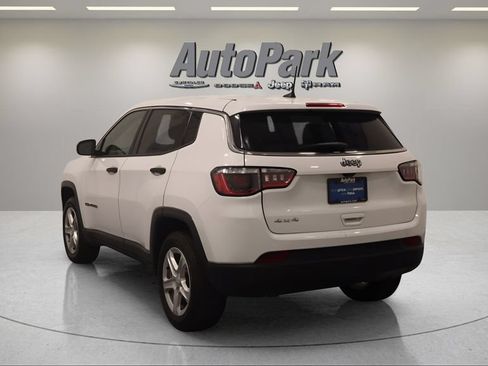 Used 2023 Jeep Compass Sport AWD/4WD image 9