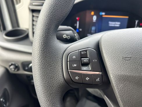 New 2026 Ford Transit 250 250 Medium Roof image 31