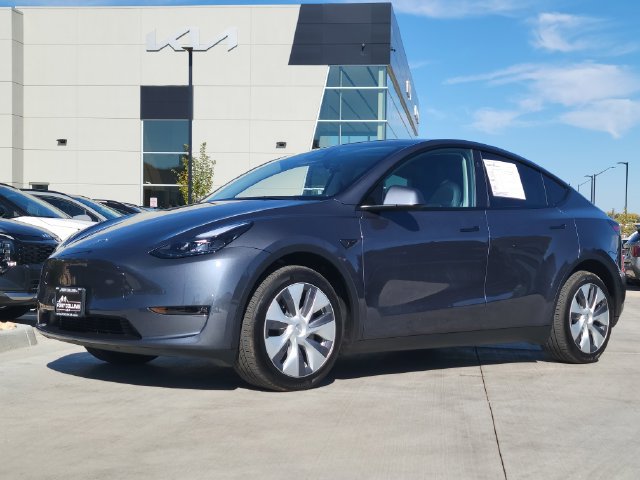 Used 2023 Tesla Model Y Long Range AWD/4WD image 1