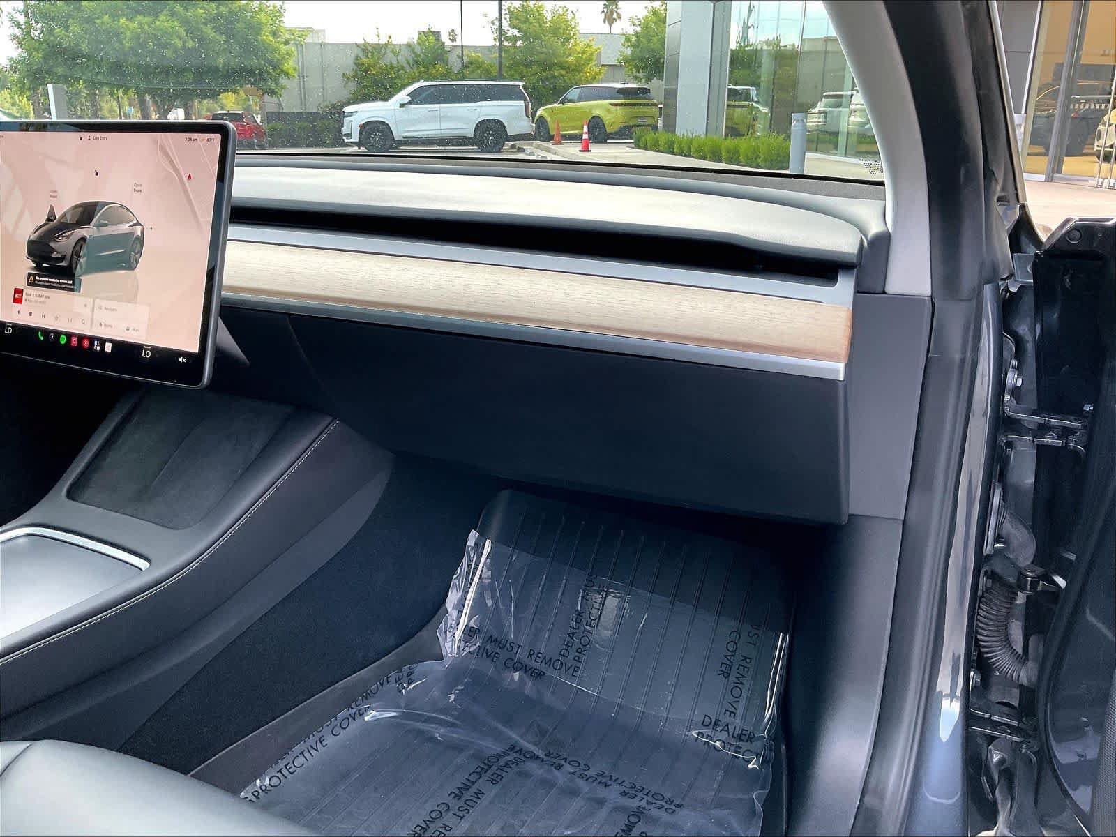 Used 2023 Tesla Model 3 Standard Range RWD image 18