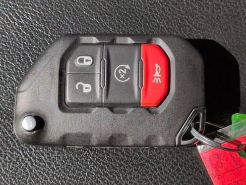 Used 2023 Jeep Wrangler Unlimited Rubicon w/ Steel Bumper Group AWD/4WD image 29