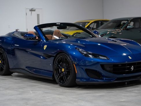 Used 2020 Ferrari Portofino image 78