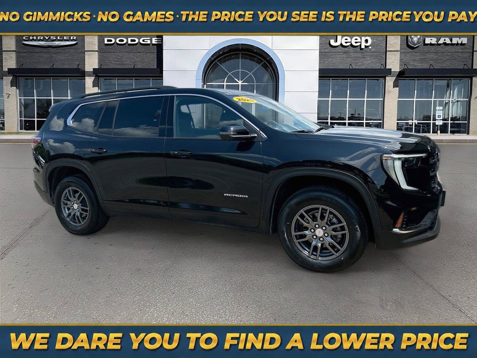 Used 2025 GMC Acadia Elevation AWD/4WD image 1