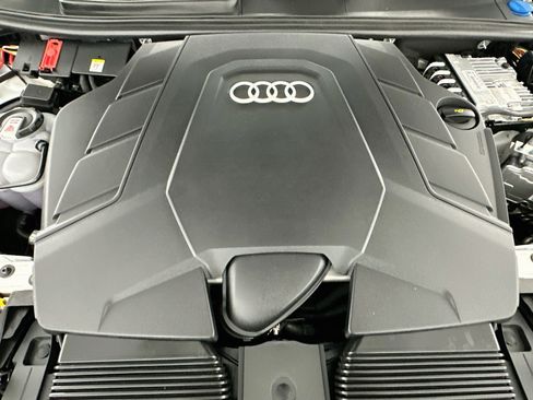 Used 2025 Audi Q7 3.0T Premium Plus w/ Premium Plus Package AWD/4WD image 35