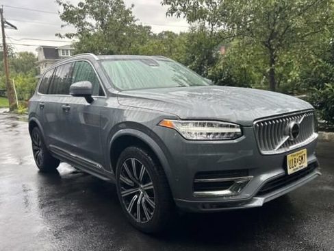 Used 2023 Volvo XC90 B6 Plus w/ Protection Package Premier AWD/4WD image 9