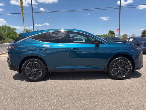 Used 2025 Nissan Murano Platinum w/ Cargo Package image 6