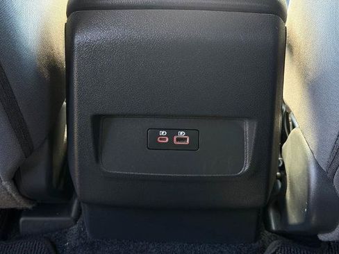 Certified 2025 Nissan Frontier SV RWD image 13