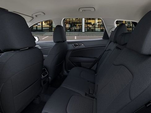 New 2026 Kia Sportage S image 18