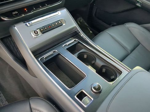 New 2026 Lincoln Aviator Premiere image 20