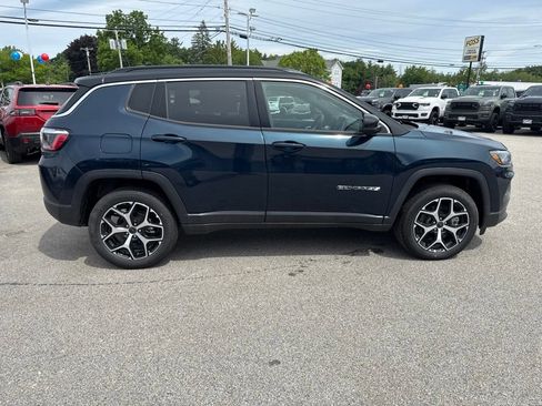 New 2026 Jeep Compass Limited AWD/4WD image 6