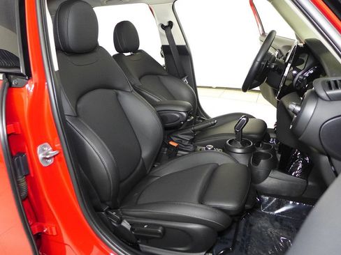 Used 2023 MINI Cooper S FWD image 19