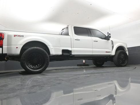 Used 2024 Ford F450 Limited w/ FX4 Off-Road Package AWD/4WD image 41