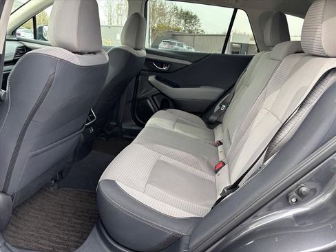 Used 2023 Subaru Outback Premium image 12