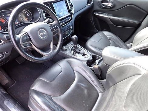 Used 2019 Jeep Cherokee Limited AWD/4WD image 9
