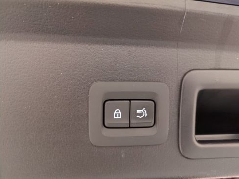 Used 2024 MAZDA CX-30 AWD 2.5 S w/ Premium Package image 14