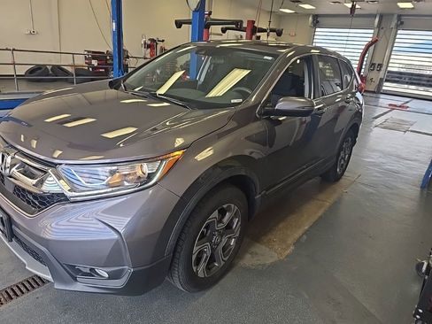Used 2018 Honda CR-V EX image 2