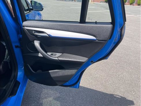 Used 2021 BMW X1 xDrive28i w/ M Sport Package image 23