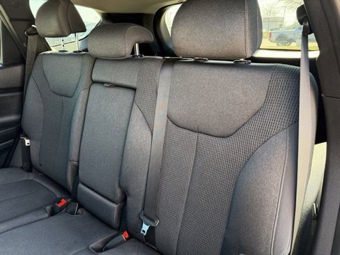 Used 2021 Hyundai Santa Fe SE w/ Cargo Package image 18