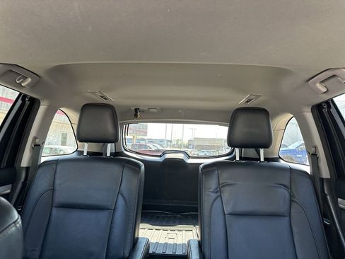 Used 2017 Toyota Highlander XLE image 15