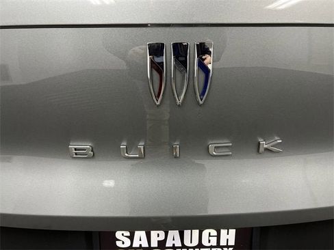 Certified 2025 Buick Envista Preferred image 30