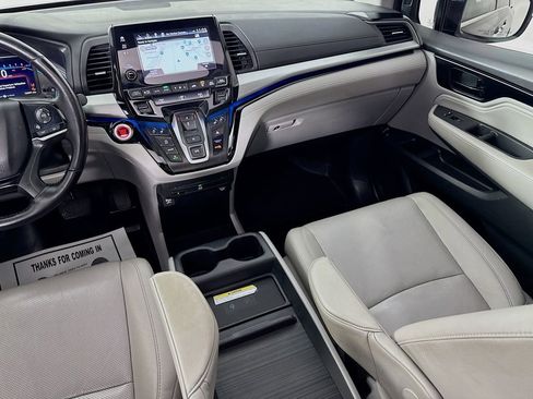 Used 2020 Honda Odyssey Elite image 32
