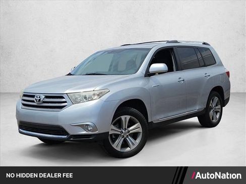 Used 2013 Toyota Highlander Limited FWD image 1