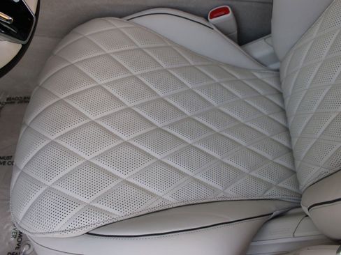 New 2026 Mercedes-Benz S 580 4MATIC Sedan image 21