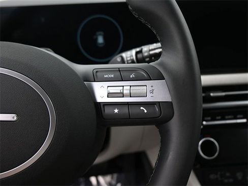 New 2026 Hyundai Tucson SEL image 19