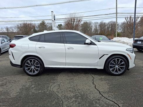 Used 2023 BMW X6 xDrive40i w/ M Sport Package image 8