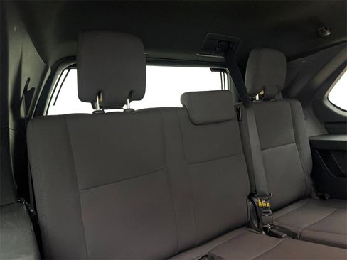 Used 2025 Toyota Sequoia SR5 image 43