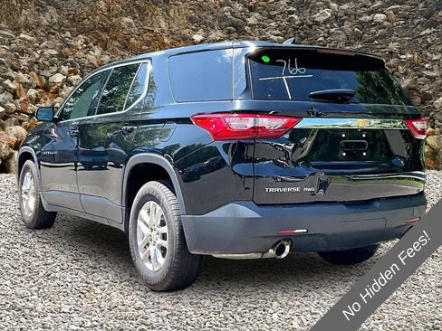 Used 2020 Chevrolet Traverse LS AWD/4WD image 10