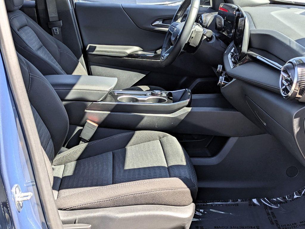 Used 2026 Chevrolet Equinox LT w/ Safety and Technology Package AWD/4WD image 20