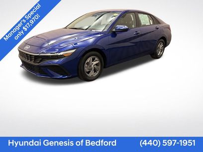 Certified 2025 Hyundai Elantra SE