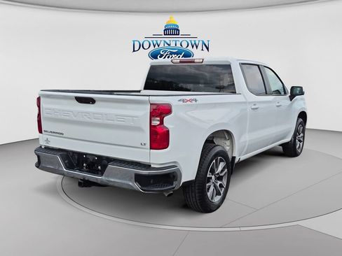 Used 2025 Chevrolet Silverado 1500 LT AWD/4WD image 3
