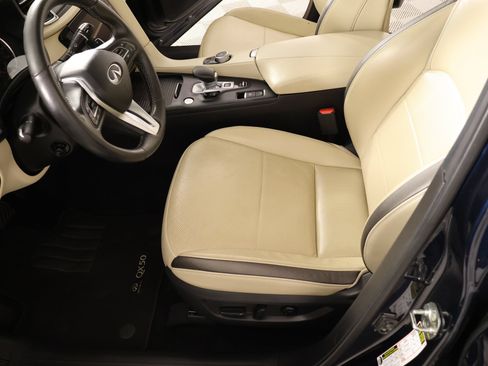 Used 2022 INFINITI QX50 Sensory AWD/4WD image 12