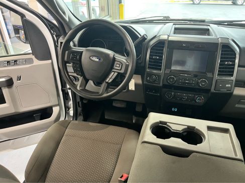 Certified 2019 Ford F250 XLT w/ XLT Value Package AWD/4WD image 14
