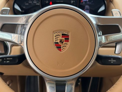 Used 2015 Porsche Cayman RWD image 35