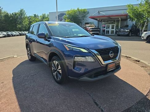 Used 2023 Nissan Rogue SV AWD/4WD image 7