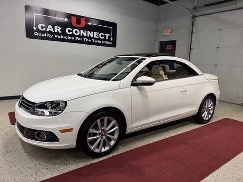 Used 2013 Volkswagen Eos Komfort FWD image 51