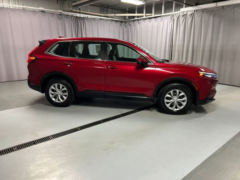 Used 2024 Honda CR-V LX image 8