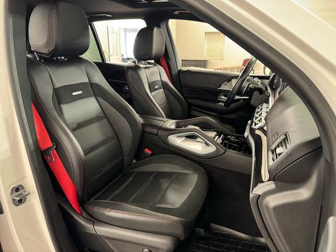 Used 2023 Mercedes-Benz GLE 53 AMG 4MATIC image 40