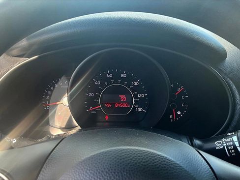 Used 2015 Kia Soul Base image 18