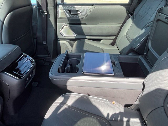 New 2027 INFINITI QX80 Autograph w/ Premium Cargo Package AWD/4WD image 28