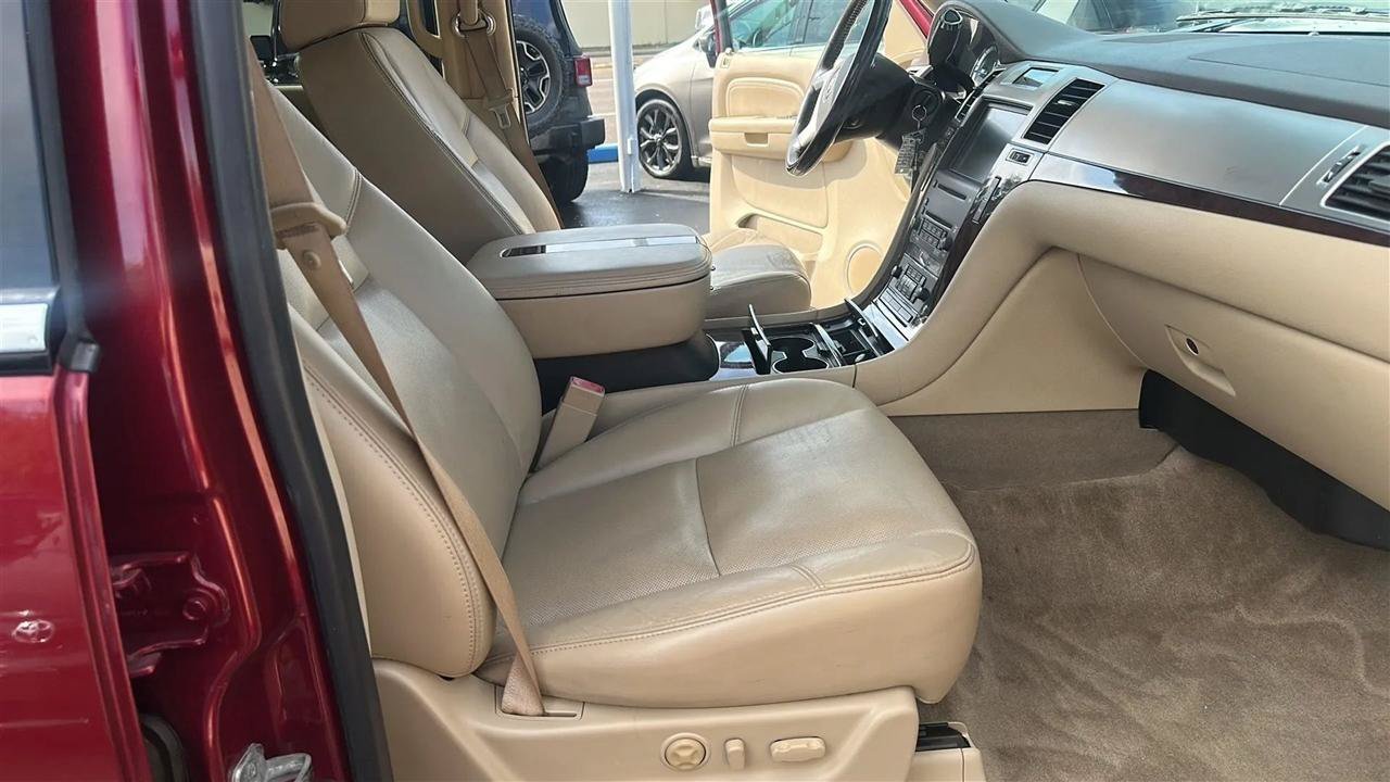 Used 2009 Cadillac Escalade 2WD image 19