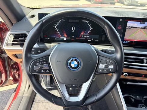 Used 2023 BMW i4 eDrive40 RWD image 25