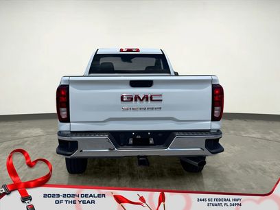 New 2025 GMC Sierra 2500 Pro