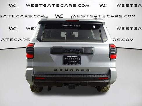 Used 2025 Toyota 4Runner SR5 image 7