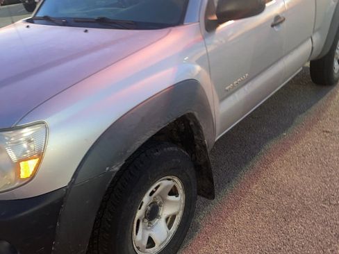 Used 2010 Toyota Tacoma 4x4 Access Cab image 1