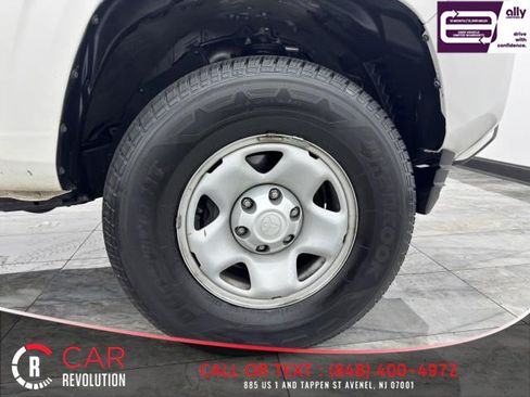 Used 2021 Toyota Tacoma SR RWD image 10